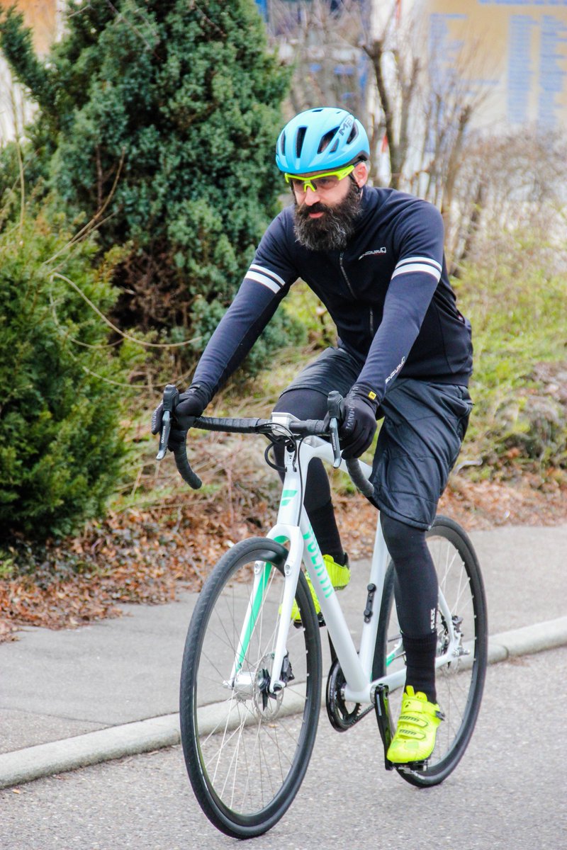 VolataCycles's tweet photo. Some pics taken from our first Media Tour in Europe riding towards the Berliner Fahrradschau. Everyone got pretty excited by #Volata 🚴🏽🌍👍🏽 https://t.co/1EhAp3bxpU