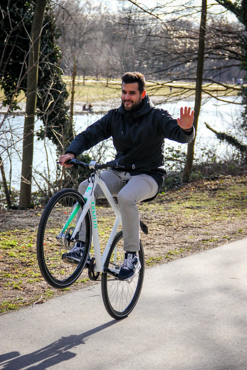 VolataCycles's tweet photo. Some pics taken from our first Media Tour in Europe riding towards the Berliner Fahrradschau. Everyone got pretty excited by #Volata 🚴🏽🌍👍🏽 https://t.co/1EhAp3bxpU