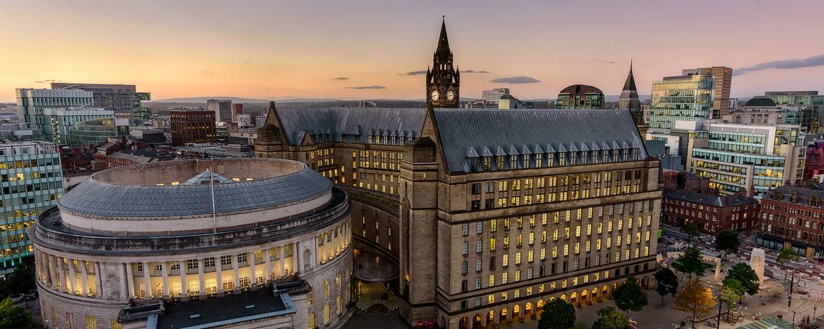 aboutthiswkd's tweet photo. #Manchester &amp; #Birmingham battle for the title of second city. But which is the number 1 for short breaks? https://t.co/FT3gvHOF5U