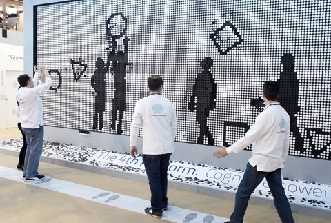 Telefonica's tweet photo. No os perdáis este video de resumen de toda la actividad de Telefónica en el #MWC17 https://t.co/dtcSBQViAg #TelefónicaAura #TelefónicaMWC17 https://t.co/CmgOdxWx05