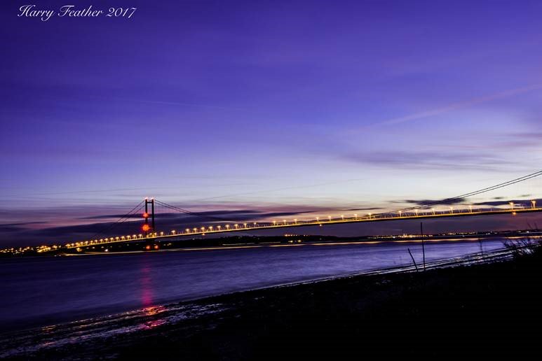HDMPictures's tweet photo. Picture of the Day for Friday March 3rd.
Humber Bridge by Harry Feather. https://t.co/GhJt5TCvlA
