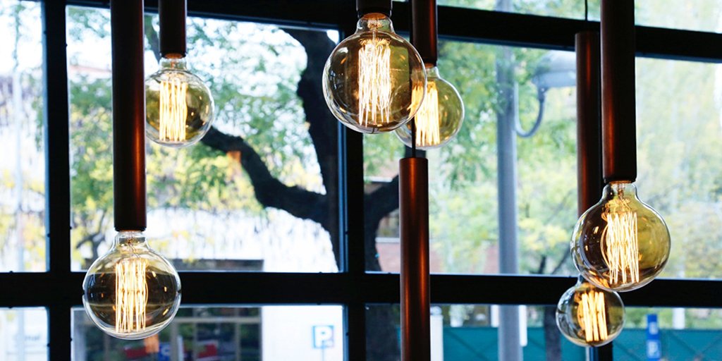 ElektraMadrid's tweet photo. Cualquier momento es el mejor para venir a #elektramadrid a disfrutar de un café o un batido natural, ¿no crees? ☺ #food #restaurant #madrid https://t.co/zRplWVTefM