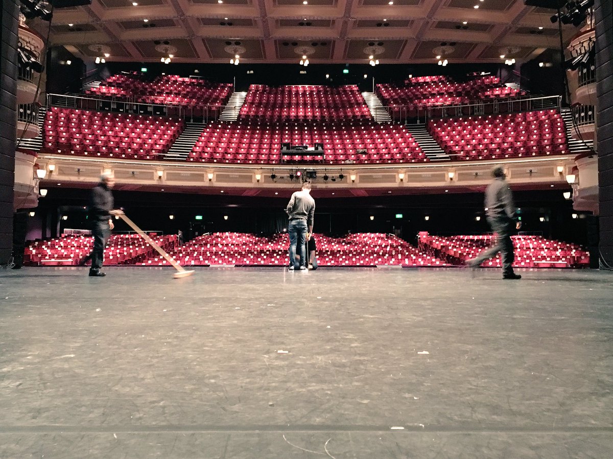 RADCbackstage's tweet photo. Getting ready for #SAMPLED tonight @brumhippodrome https://t.co/JV4Nw1DPnE