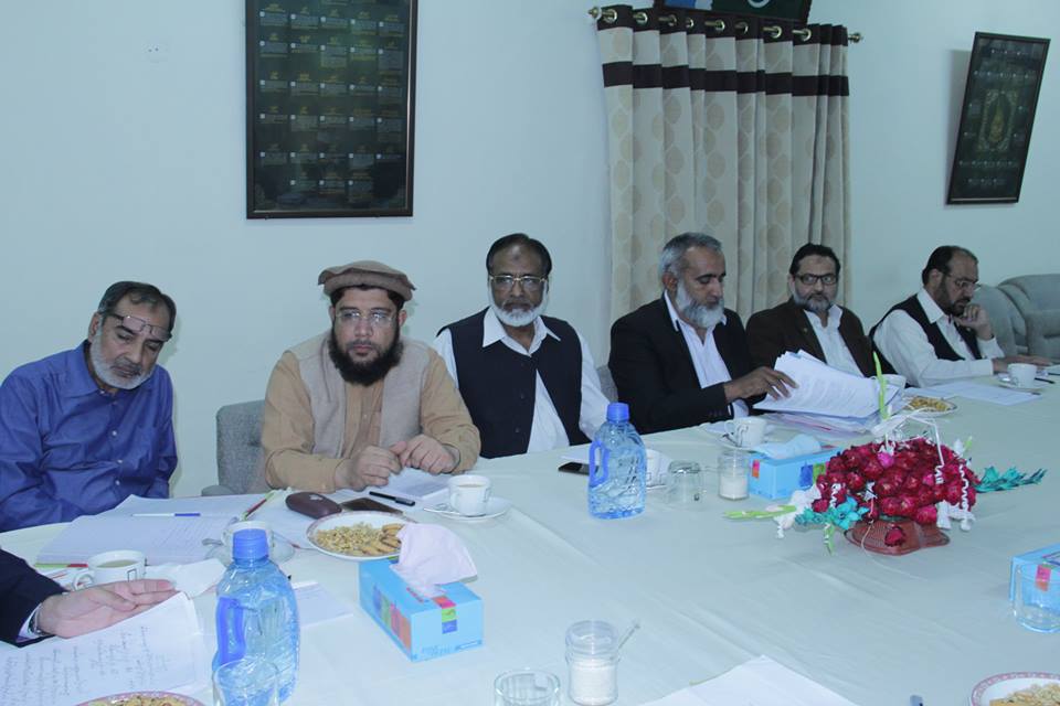JIPOfficial's tweet photo. لاہور:امیر جماعت اسلامی پاکستان سینیٹر سراج الحق کی زیر صدارت منصورہ میں مرکزی ذمہ داران کا اجلاس
#FundForHonestParty https://t.co/pVEFlYEFXT