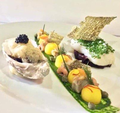 Kingfisher_BXM's tweet photo. In 2nd place we have Taylor Jones @TheDaffodil with Skrei Cod,crisp skin, tempura oyster,pickled seaweed, saffron potatoes, parsley purée. https://t.co/ULD9McYoIZ