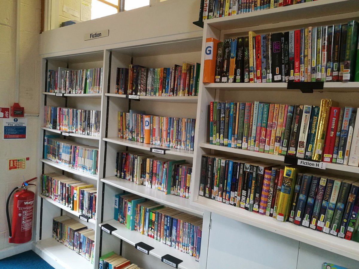 DunLibrary's tweet image. Just a few of the hundreds of books to choose from on our Fiction shelves. Come and make use of the Dunhurst Library!