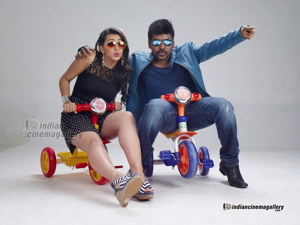 cloudtalkies's tweet photo. #MottaShivaKettaShiva fun photo-shoot stills @offl_Lawrence @nikkigalrani https://t.co/a2OArwGEcm