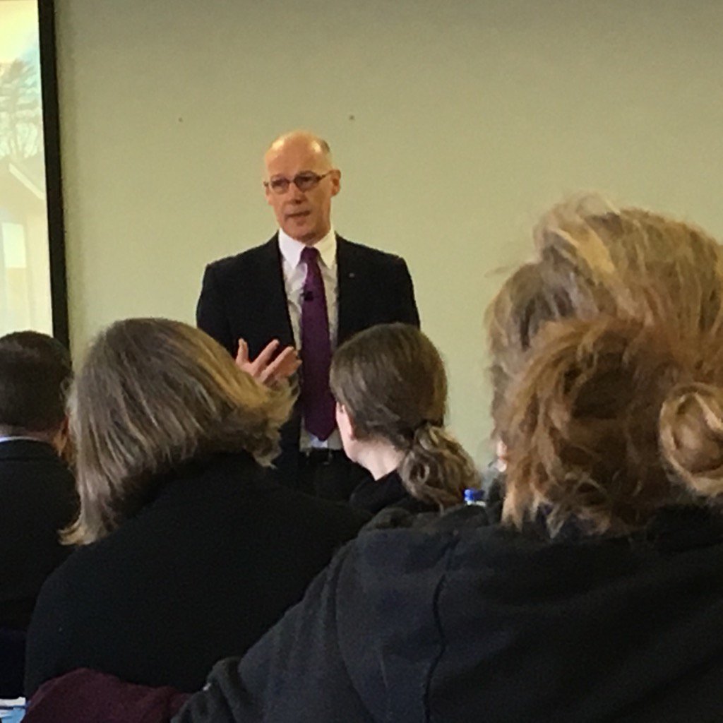 Garvachy11's tweet photo. #GLPS17 the DFM discussing the support of Scottish Government in Gaelic Education. https://t.co/YZGCw0Bdrm