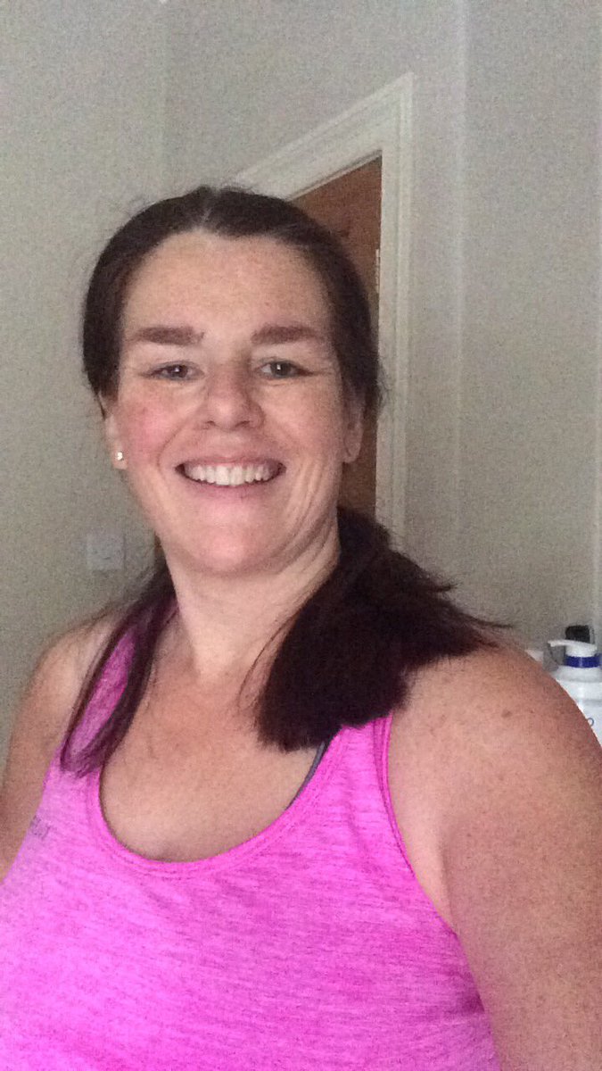 shooter2006's tweet photo. Day2 done #march30dayfitnesschallenge #ThinkFit #marathondeparis #injured #training #smatrust #abigailsarmy #fundraising https://t.co/PoT5Rxih2U