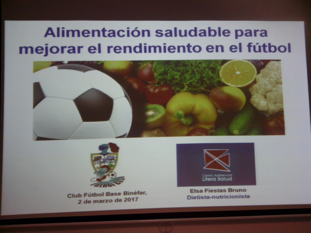 LiteraSalud's tweet photo. Ayer nuestra nutricionista, Elsa Fiestas, estuvo con los chicos del @CFBBinefar  hablando de alimentación. ¡Mirad que atentos estuvieron! https://t.co/xRoEzopxB5