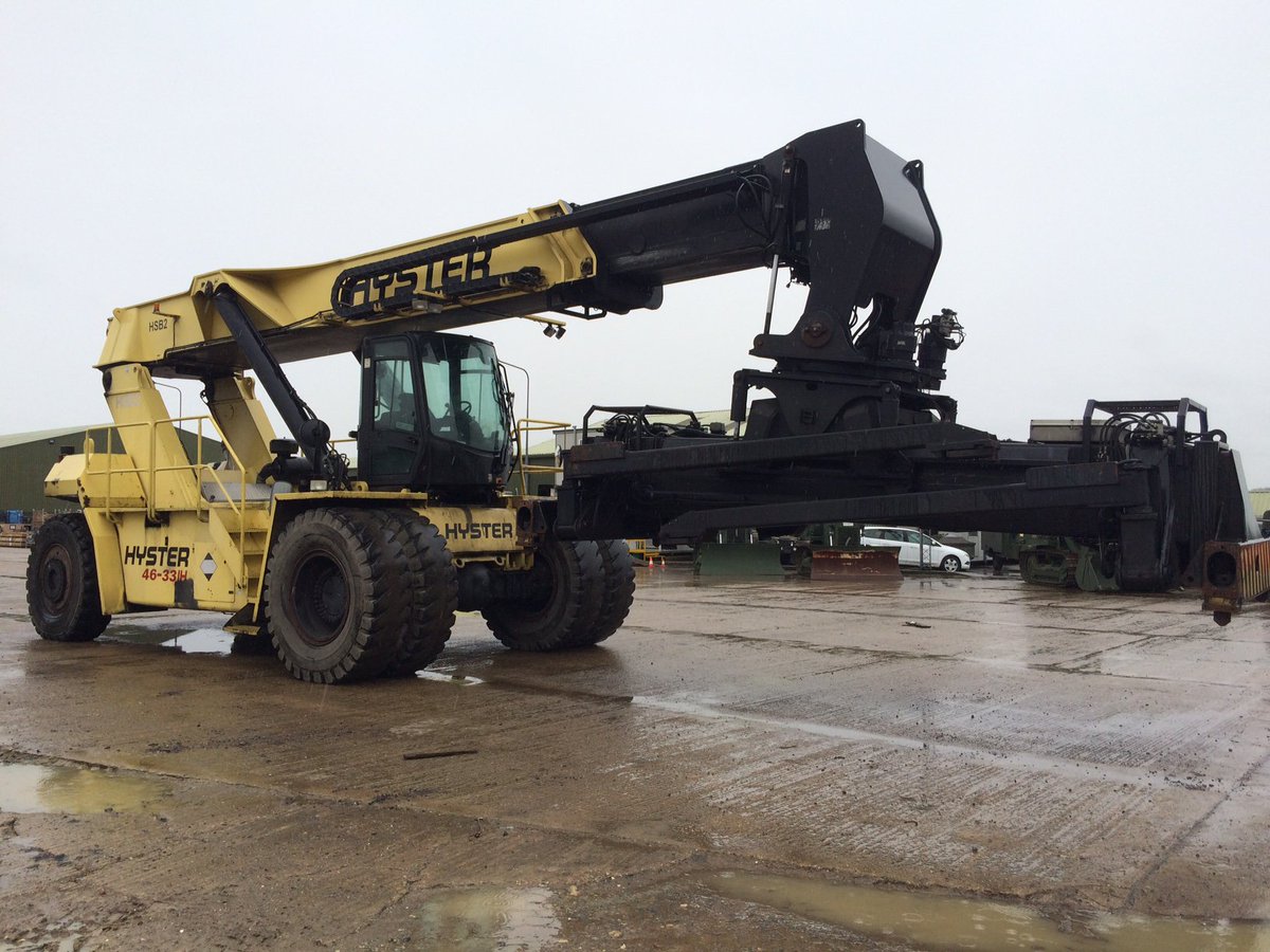mod_sales's tweet photo. In stock now and making a "BIG" impression already 2 x Hyster RS46-33IH Container reach stackers #hyster #containerlifting #reachstackers https://t.co/0RTxYlOcFo