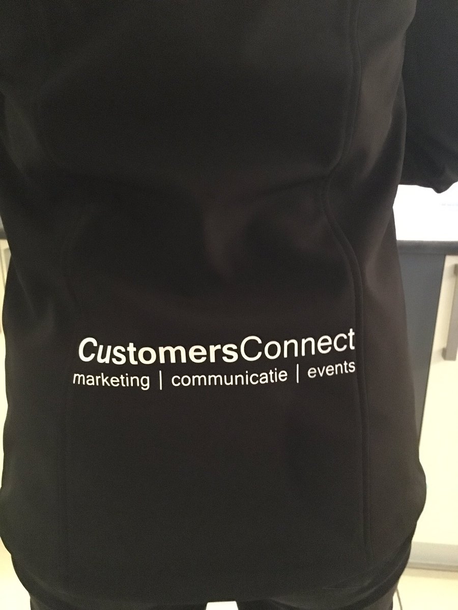 CustomersConect's tweet photo. Mooi nieuw jasje! 🎉 https://t.co/be8A9bG5fp