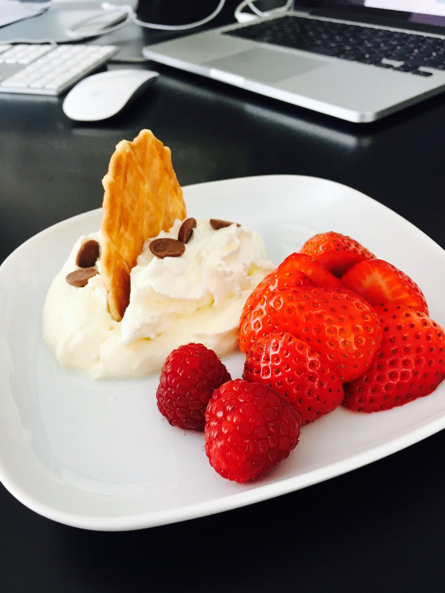 Takto dnes oslavujeme nadchádzajúci príchod jari :)