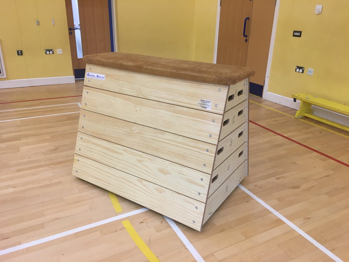 Burnham_PE's tweet photo. Our new #vaultingbox has arrived! Thanks @Uservsports we looking forward to using it in #gymnastics 😀👍#bethebestyoucanbe #PE https://t.co/S8YIvABAx9