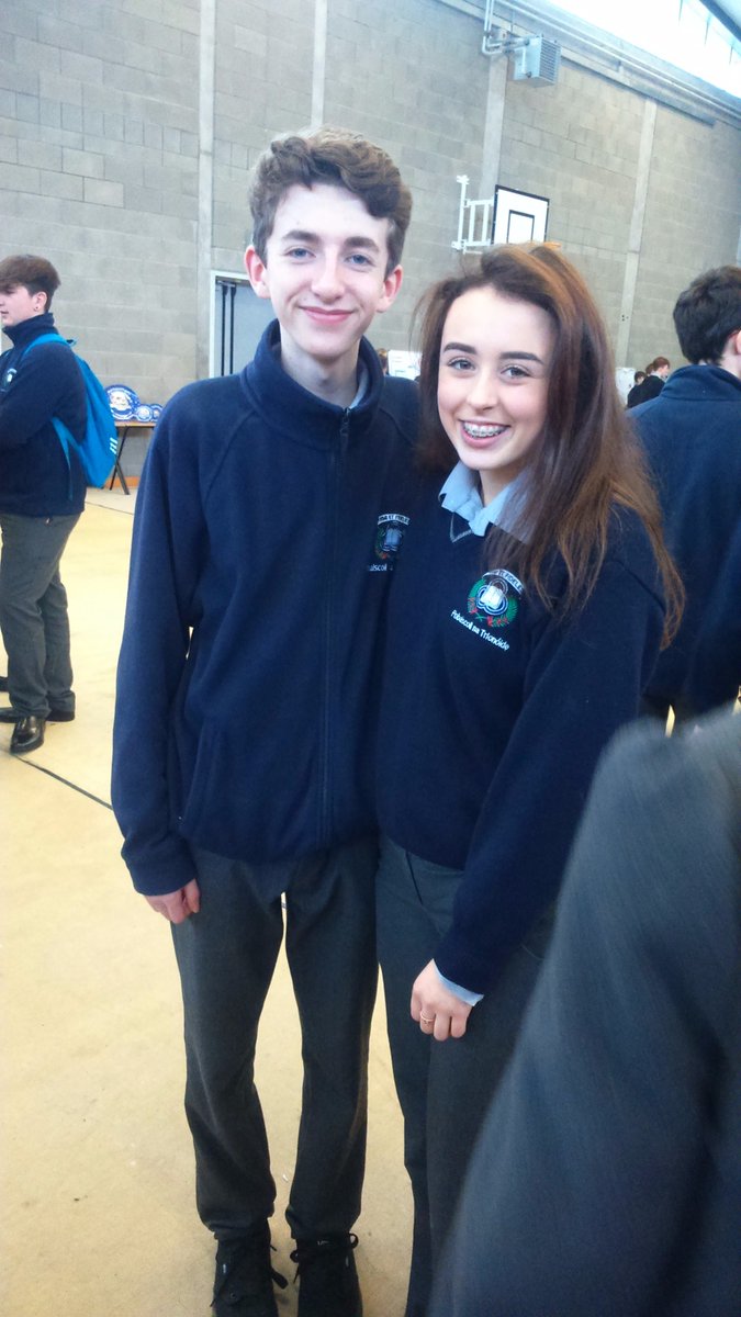 TríonóideScience tweet media