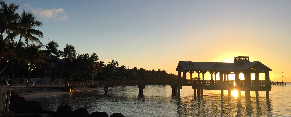 good morning and happy friday! let's all finish out strong today. have a great weekend!!! #hvacswfl