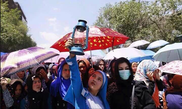 HosseinMadadiH's tweet photo. The #Hazaras wants light, the gov response with Bombing.
#Hsecurity
#Justice4Hazaras https://t.co/sOi4feQdKt