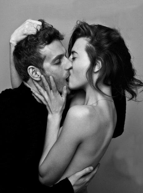 MissSasha12's tweet photo. My mind is deliciously improper this morning !  Xoxo's 💋 https://t.co/XnfxujVACE