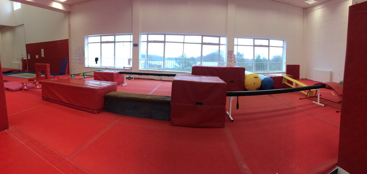 HarrietBarnes10's tweet photo. Wonder if MSc Sport Coaching Students would like this gymnastics circuit ... 🤔🤸♂️😉 #preschoolsetup #playfulforadults #HarrogateGymClub https://t.co/1E4CdChV7S
