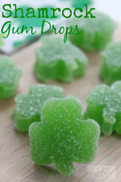 frugalfoodiemom's tweet photo. What a fun treat for #StPatricksDay ! Homemade #Shamrock Gum Drops #dessert #recipe https://t.co/lrwgSGpLg4 https://t.co/jLIeMQyJth