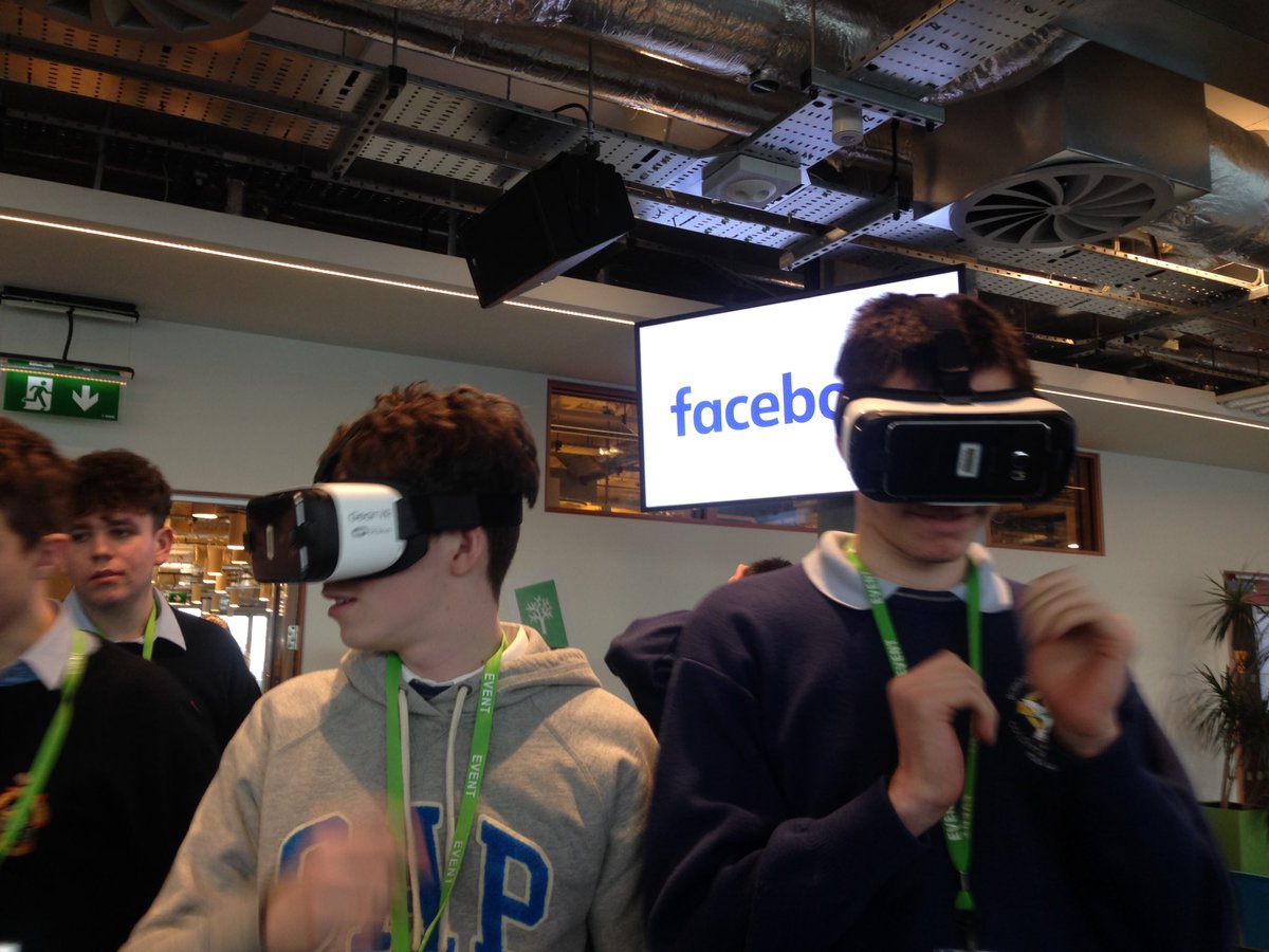 BCCNSmojo's tweet photo. Jordan and Oisín experiencing Oculus VR! https://t.co/oM4paBu0te