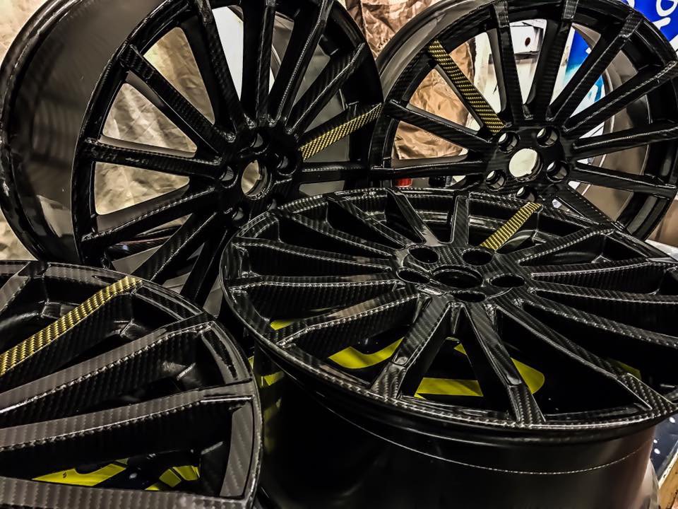 intmotorgroups's tweet image. #WHATYOUSAYING about the wheels #HYDRODIPPED by Mr Pringle at  #HYDROTEK! #AWESOME design. 😎 #IMGMAGAZINE #TEAMIMG #INTERNATIONALBODYSHOPS