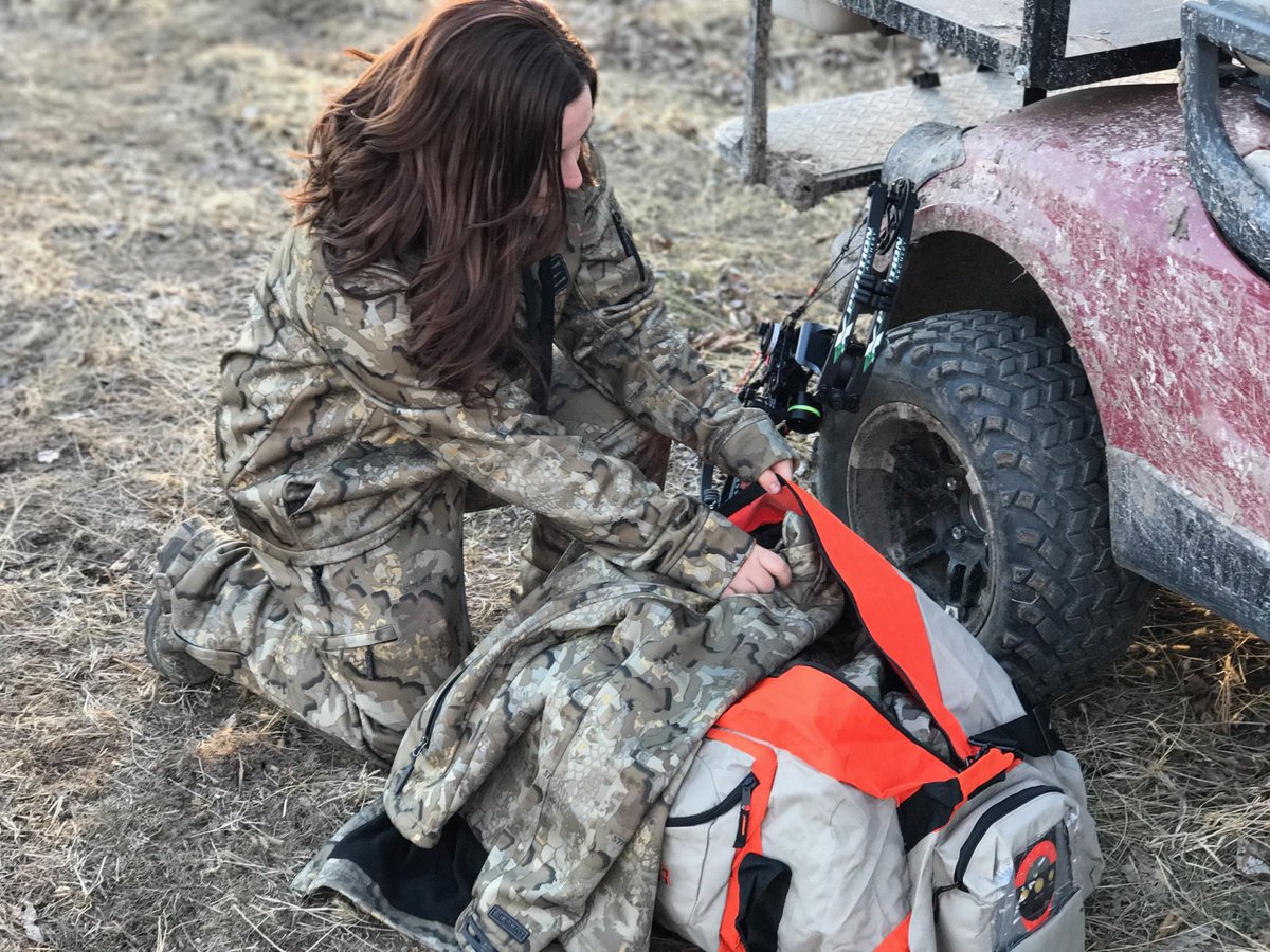 ElementOutdoors's tweet photo. How do you prefer to pack your hunting clothes?
We prefer in our @ScentCrusherCo bag or tote.
#findyouraddiction https://t.co/GaXorK5aqD
