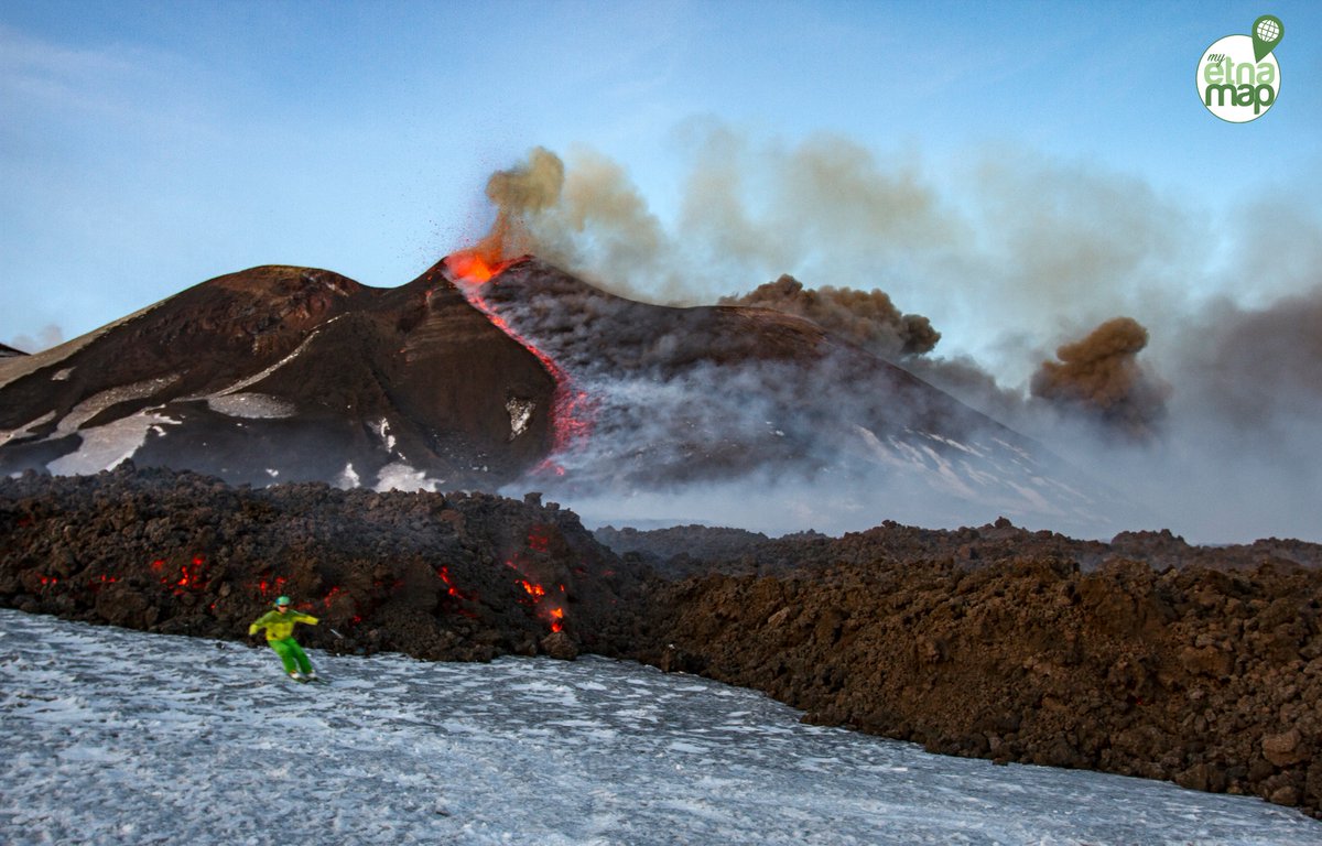 myEtnaMap's tweet photo. Can you #ski in #Sicily?
©Giuseppe Distefano #Etna #EtnaWalk #lava #eruption #volcano #Sicilia #skier #snow #outdoor #Catania #SkiSafe https://t.co/rkZtqDtSw4
