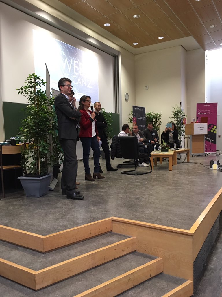 WebWeCan2's tweet image. C'est partie avec une présentation de l'événement @WebWeCan2 #WWC2 #webwecan2 @tpenard @Master2Ecotic