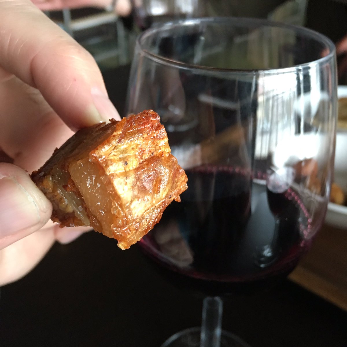 texastufton's tweet photo. #Spain #tillyontour #crianza @rtufton https://t.co/1sH6QKLEXQ