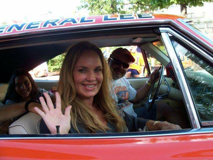 HAPPY BELATED BIRTHDAY to a real star Catherine Bach. 