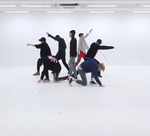armyanaa's tweet photo. https://t.co/Ii0A3oFdJ3