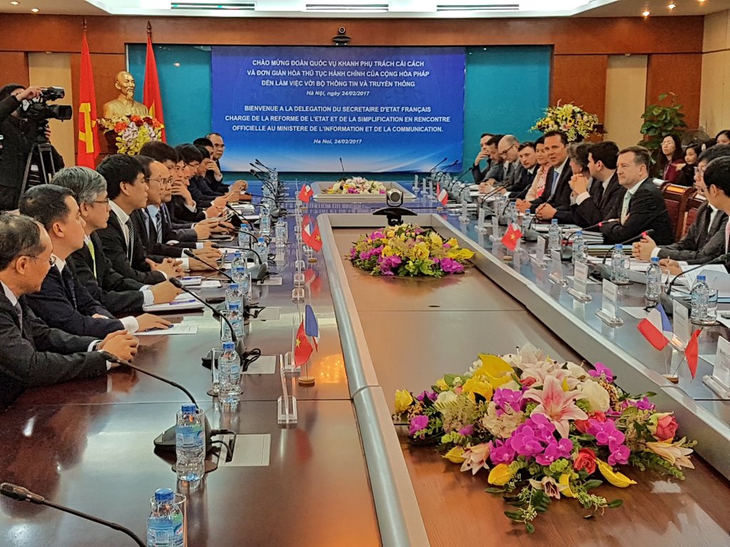 AlexZapolsky's tweet photo. Very intensive et fruitful discussions about #OpenEgov cooperation between France and Vietnam
@linagora @linviet proud to be part of it https://t.co/ww6vwFBsW6