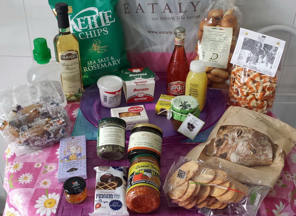 VanessaSantoni's tweet photo. Acquisti/shopping c/o @EatalyTrieste "Eat better, live better" #Eataly #Trieste #alticibi #foodie #foodiechats https://t.co/maNWasuxyK