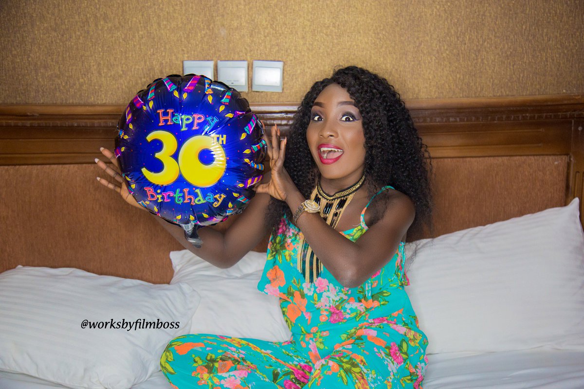 GomAwards1's tweet photo. Happy Birthday to @comfyswizz [Our Official Red Carpet Host]
May God bless your New age...
We love you
#HappyBday https://t.co/7w2Bl59Wrs