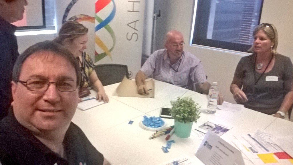 CatalystFndn's tweet image. @partnershipper channeling his &quot;life expert&quot; side to assist #D3Challenge teams @ICTandDigitalSA #Entrepreneurship