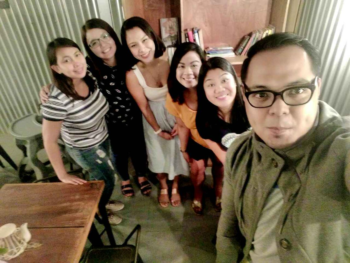 DARYLativity17's tweet photo. Mi #HSloves 😊 they will always have a space in my HEART ❤😚 https://t.co/nC6zhzeTl4