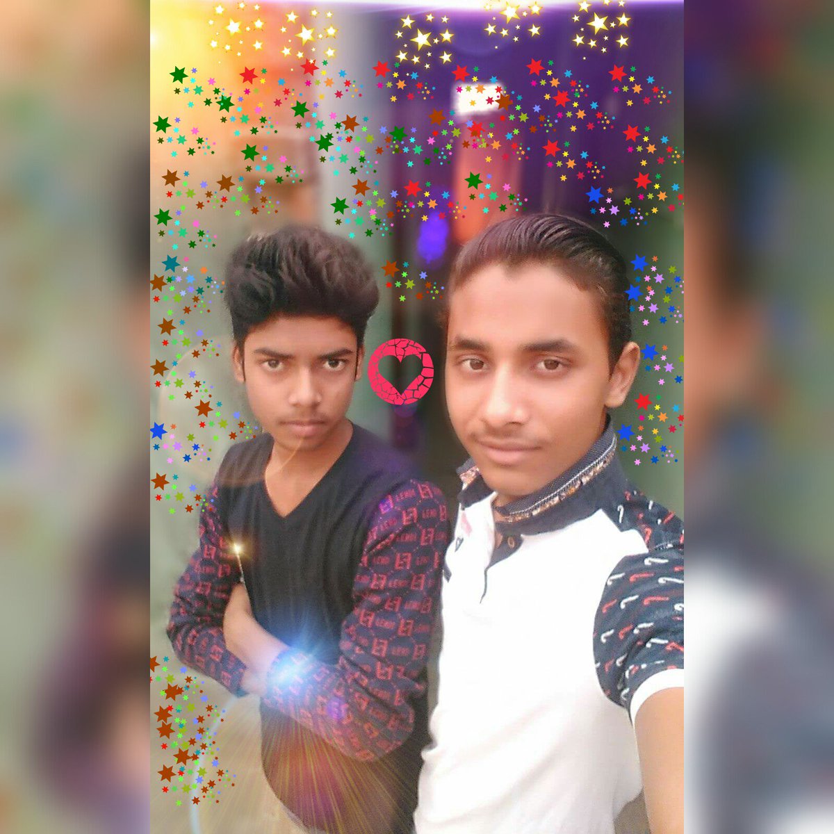 MdRahamatulla18's tweet photo. Hi Me &amp;My best friend https://t.co/X2Dq78xh5r