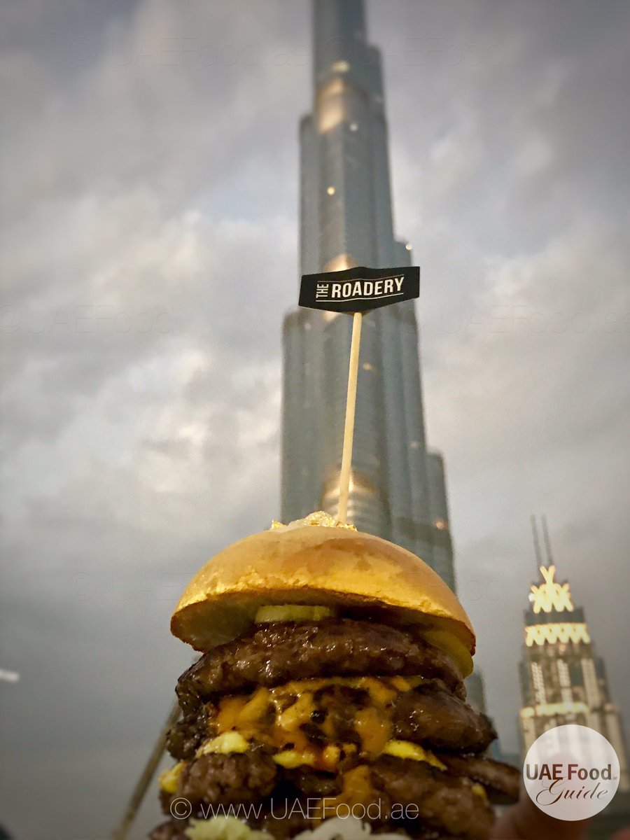 UAEFoodGuide's tweet photo. How to eat a 24-carat gold burger! We witnessed the amazing moment when BURGKhalifa came to life in Dubai! #uaefood 
https://t.co/MUu67W02kP https://t.co/RAm6HjUSPi