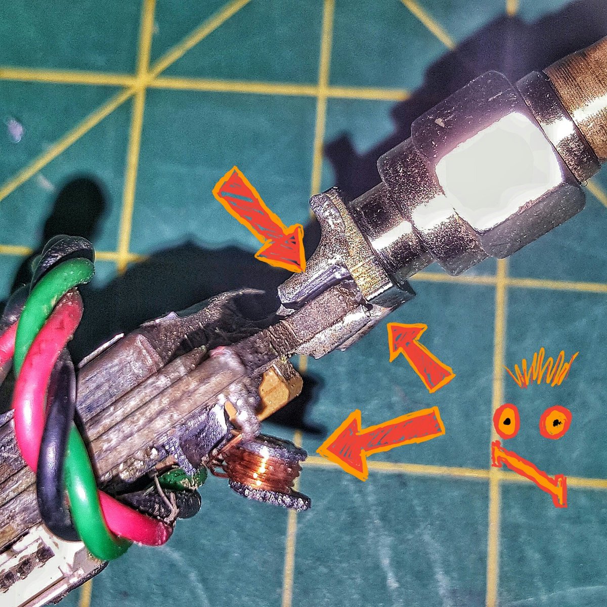 HaWkX_FPV's tweet image. That explains the garbage video signal! 😞
#VTX #FPV #FPVproblems #FPVrepairs #FPVlife #FPVeveryday #Drone #HaWkXfpv #Pittsburgh