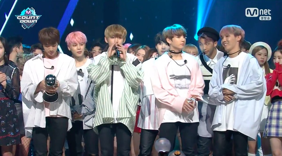 apriliakusuma01's tweet photo. WATCH: #BTS Grabs #SpringDay2ndWin On "M!Countdown" https://t.co/vP7xEUyNDe by #IBigHitEnt via @c0nvey https://t.co/IyBz9CEILT