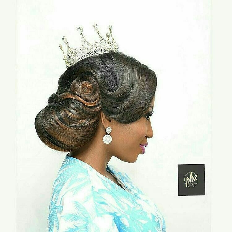 stringweddingng's tweet image. #beautiful bridal #hairinspiration #regrann @funwedglam #stringmynaijawedding #hair #hairstyles #nigerianwedding #naijawedding