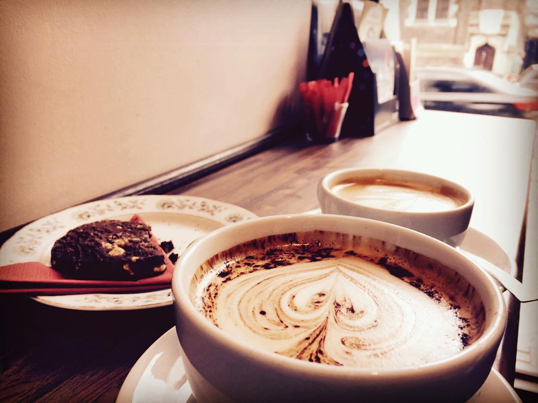 Camdencoffee's tweet photo. Any friend of #coffee is  a friend of mine! :)
#FridayFeeling https://t.co/ydPqoHM5wG