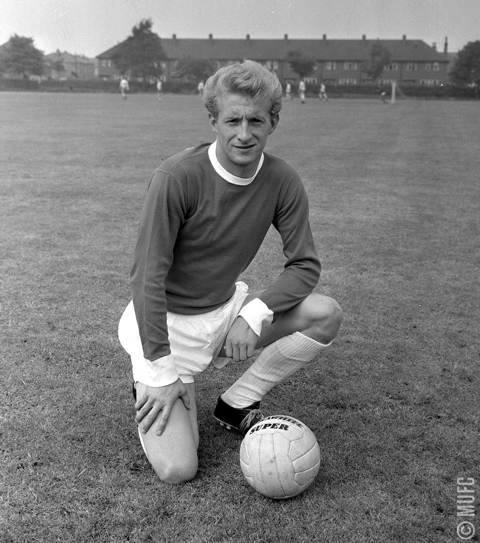 404 appearances. 
237 goals. 
A true legend. 

Happy birthday, Denis Law! 