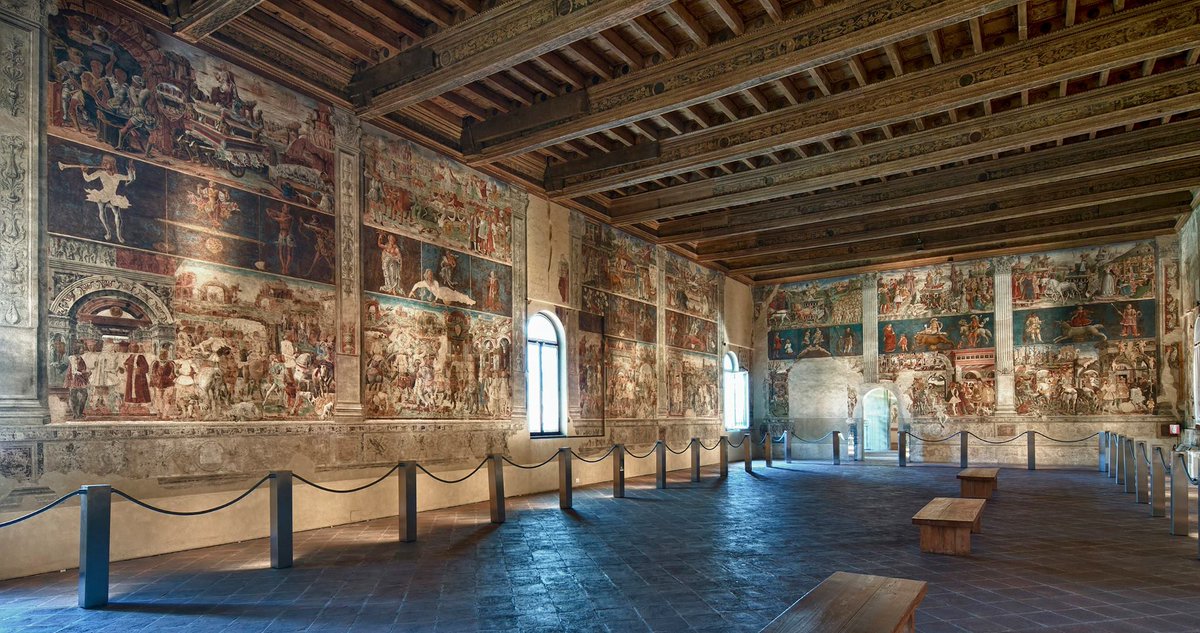 TurismoFerrara's tweet photo. Nel #weeekend, in occasione del #Carnevale Rinascimentale a #Ferrara, ingresso gratuito ai Musei Civici della città! https://t.co/Ibtgm0mhBg https://t.co/hmQ4QNcJXw