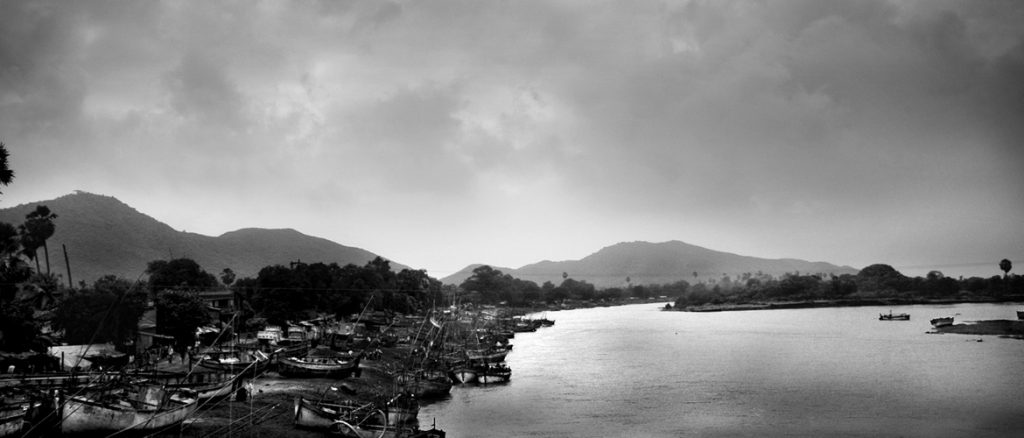 oltraveller's tweet image. Explore pretty Daman with our Quick Guide: bit.ly/2lQJc1o #QuickGuides #travel