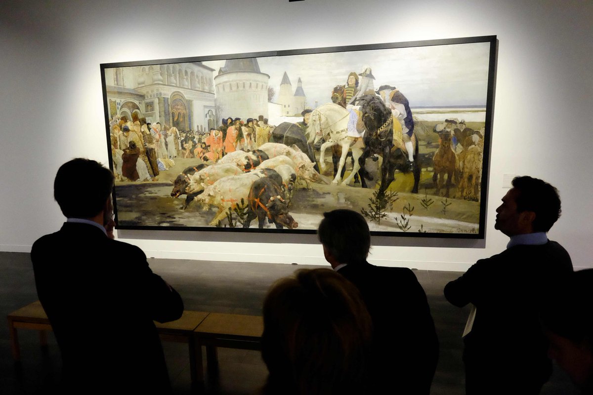 malaga's tweet photo. .@museorusomalaga celebra mañana y el domingo jornadas de puertas abiertas para visitar 'La Dinastía #Románov' y '#Kandinsky y Rusia' https://t.co/ZtIOnYibqh