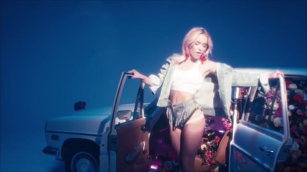 Goodな ザラ ラーソン新曲 ソー グッド でso Goodな プレミアムフライデー を Zaralarsson ザララーソン ソニーミュージック洋楽 Scoopnest