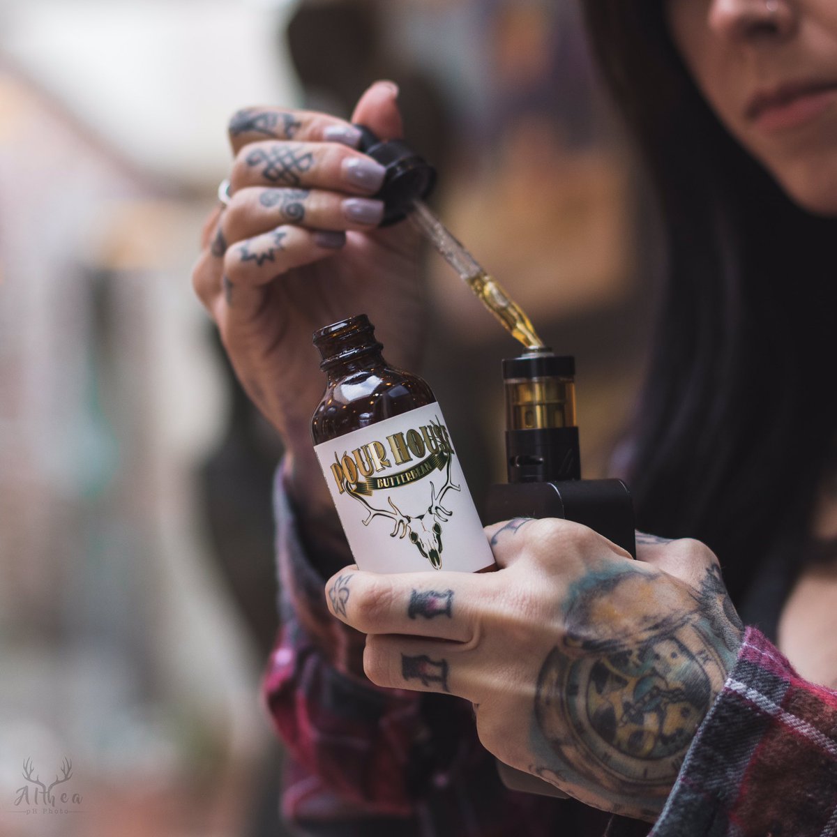 Dripping the good stuff 💦 <a href="/PourHouseVape/">Pour House</a> --------------> <a href="/LFNTdistro/">LFNT</a> 📷: <a href="/althea_pH_photo/">Althea_pH_photo</a>