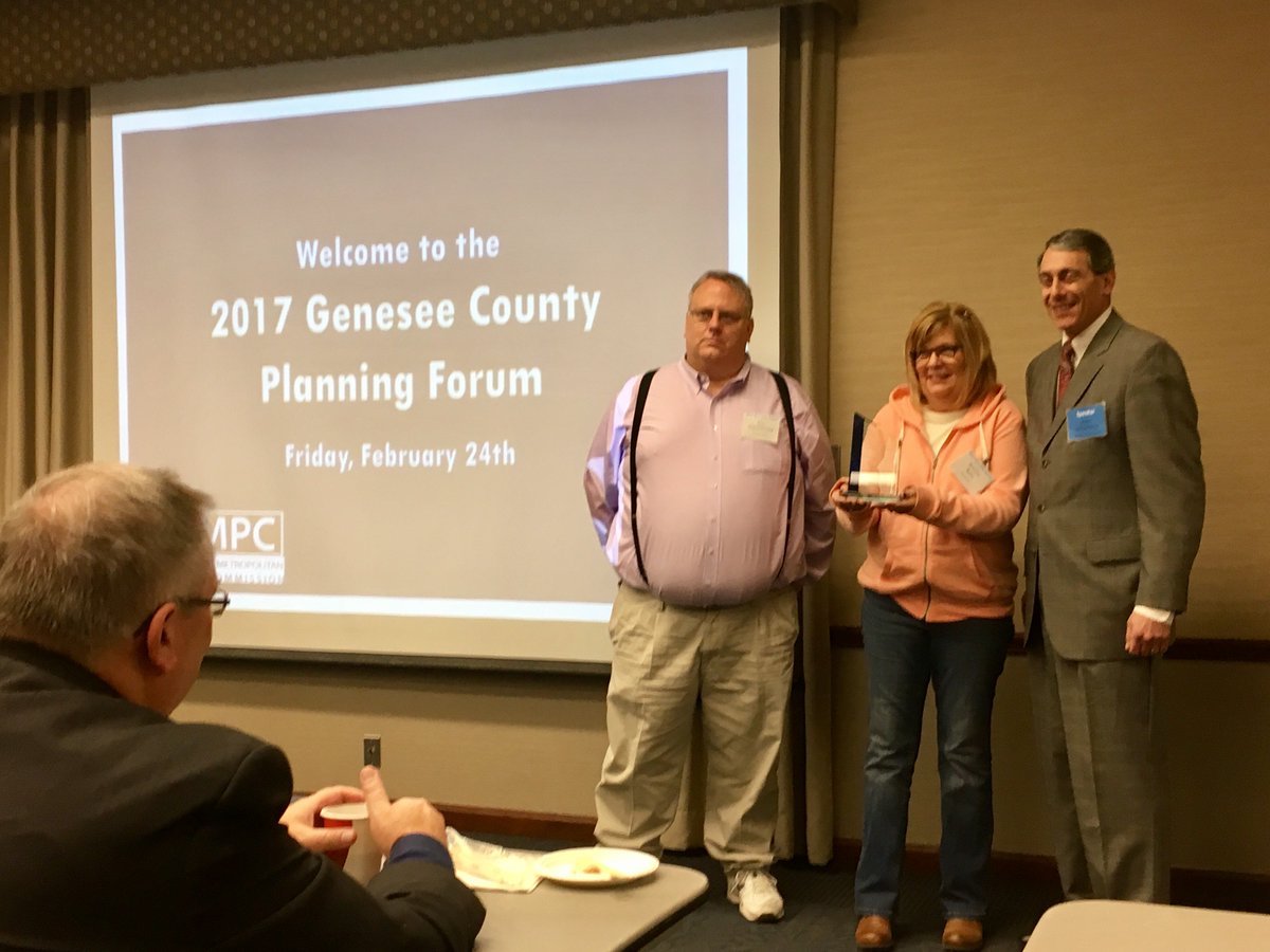 mattbach's tweet photo. Congrats @MMLeague member #CityOfClio - won Innovation & Community Dev #GCMPC award 4 code enforce program! @DPGilmartin https://t.co/SEYsuZBv0L